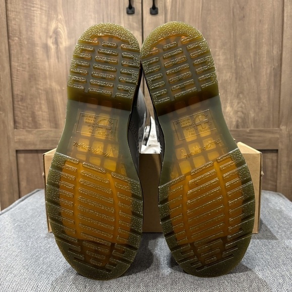 New Dr Marten Zinc Grey Patent Lamper Boot size 10 - Picture 7 of 8